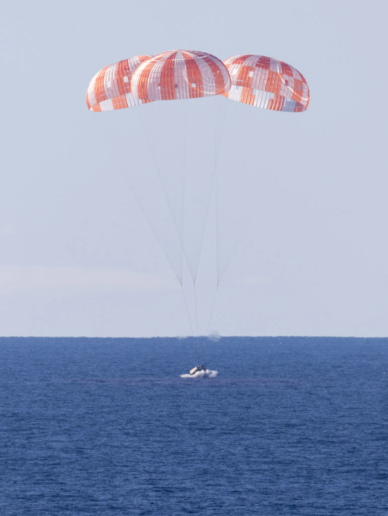 Artemis II: екіпаж повернувся